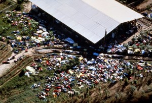 JONESTOWN, GUYANA - NOVEMBER 18: (NO U.S. TABLOID SALES) Dead bodies lie around the compound of the People's Temple cult November 18, 1978 after the over 900 members of the cult, led by Reverend Jim Jones, died from drinking cyanide-laced Kool Aid; they were victims of the largest mass suicide in modern history. (Photo by David Hume Kennerly/Getty Images)